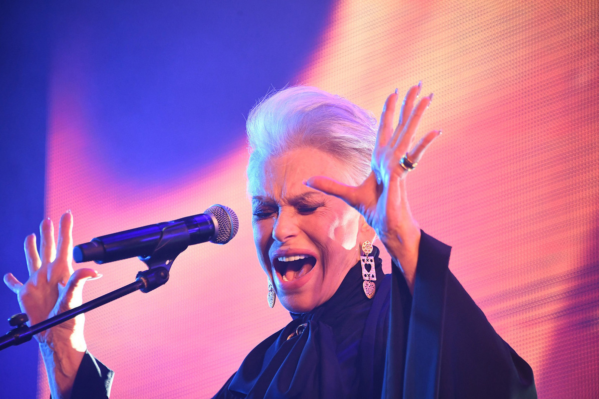 Ирина Понаровская