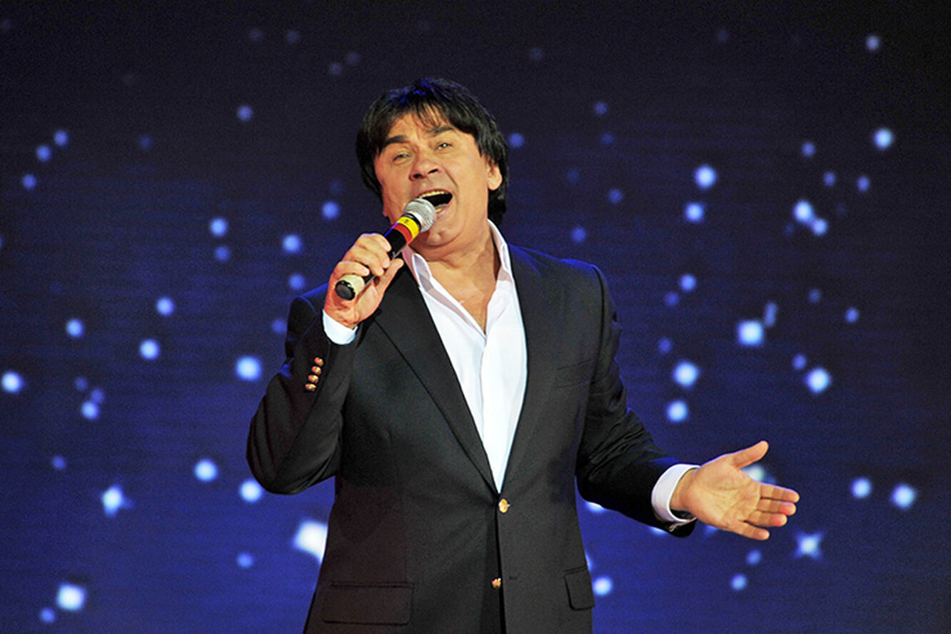 Александр Серов 