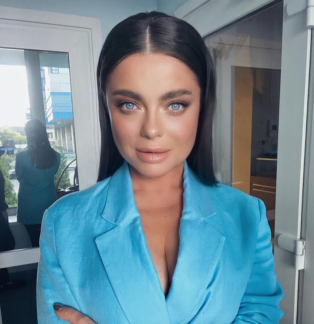 Наташа Королева